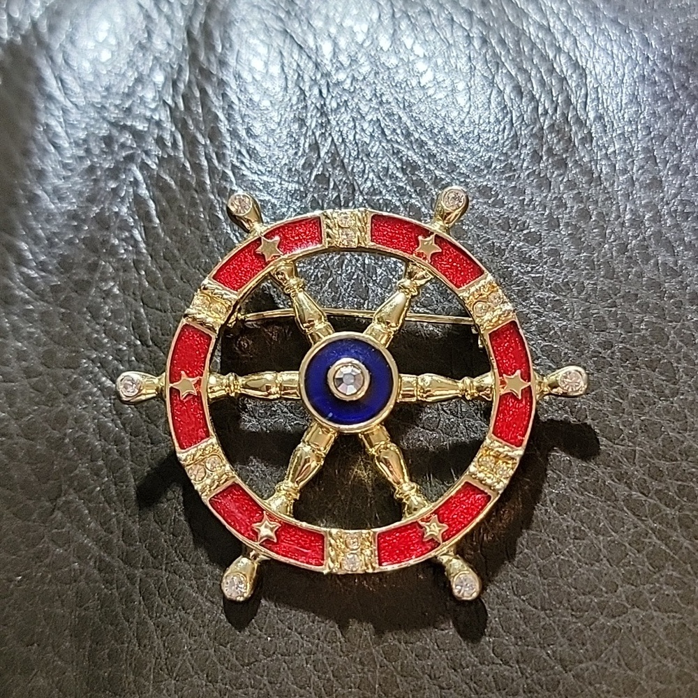 Danecraft Ships Wheel Helm Nautical Enamel Vintage Brooch Pin - Picture 3 of 9
